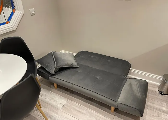 Warner's Collection * Dublin